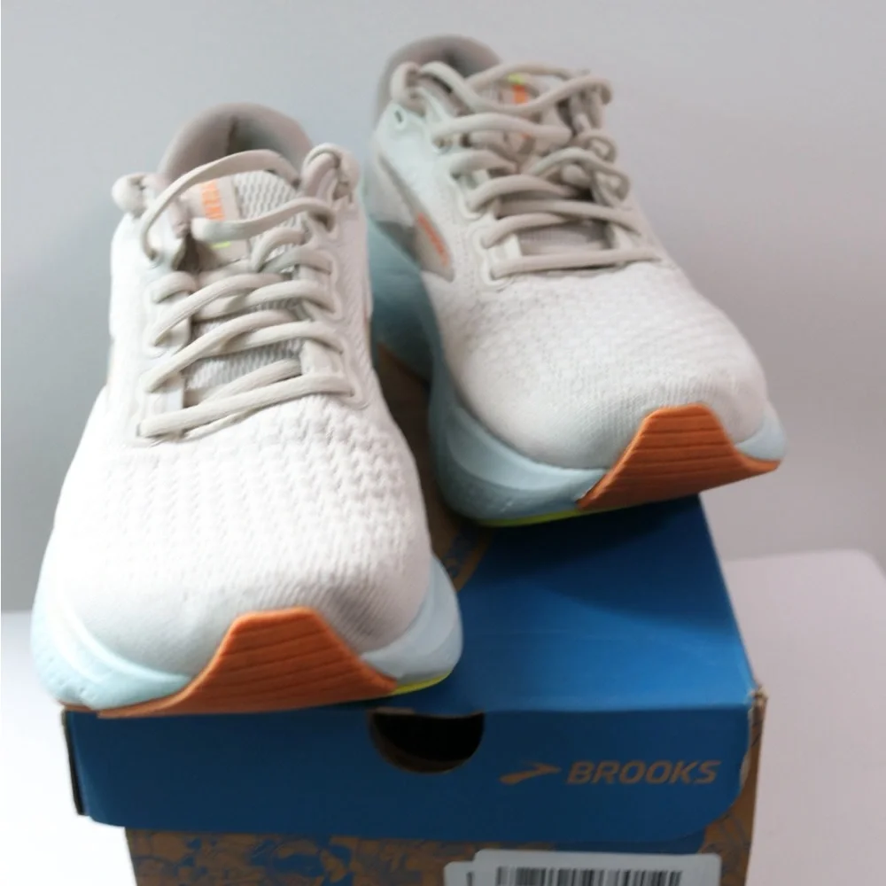 Brooks Women's Sneakers in Cream and Orange - Picture 11 of 16
